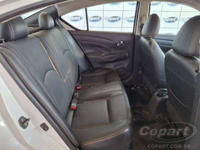 2017 NISSAN VERSA 