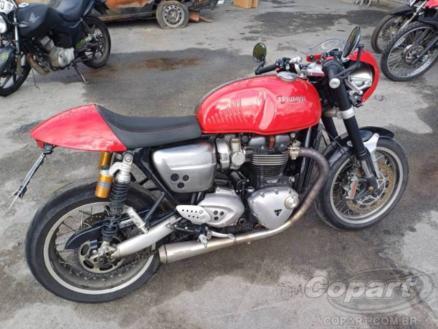 2016 TRIUMPH THRUXTON 