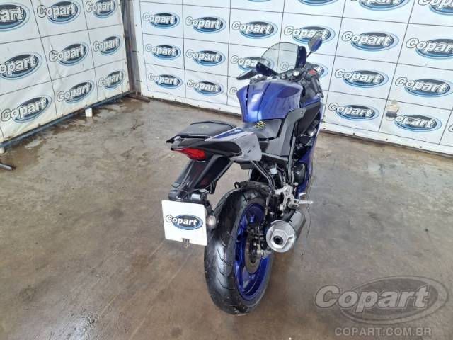2024 YAMAHA YZF R15 
