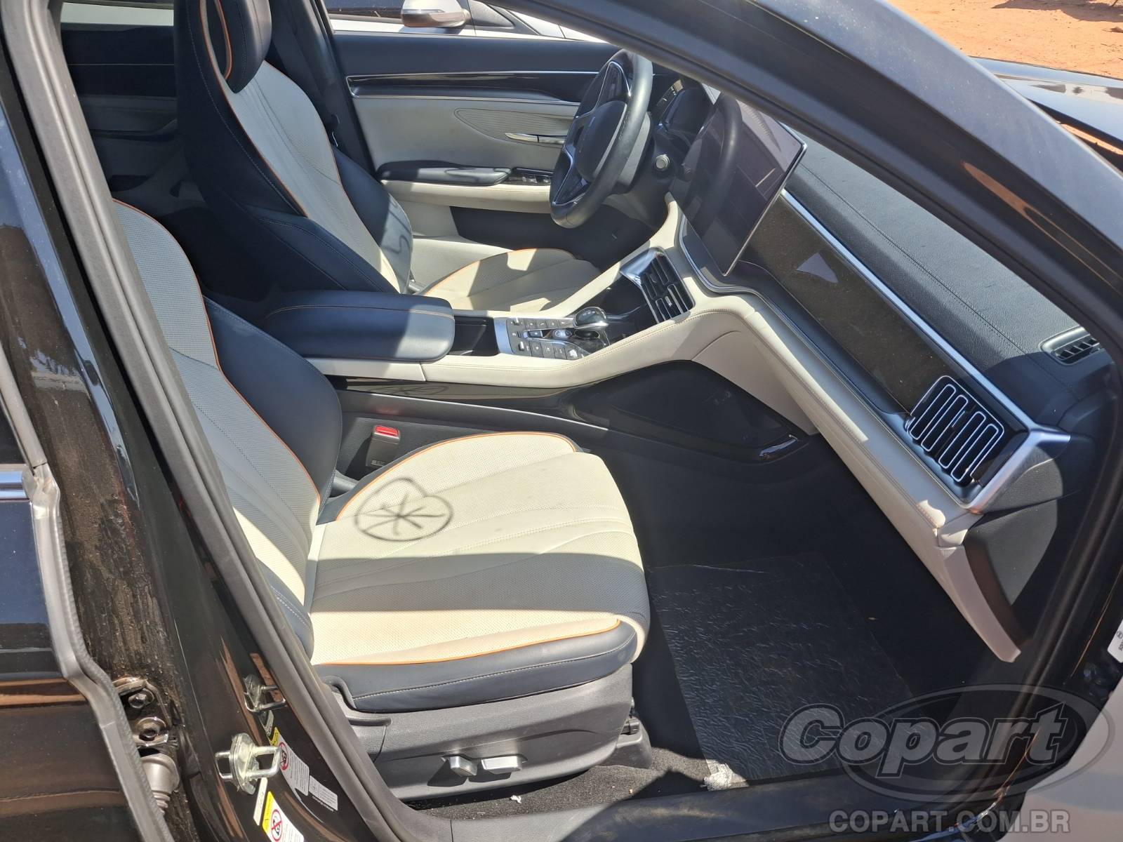 Foto 5: 2025 BYD SONG PLUS
