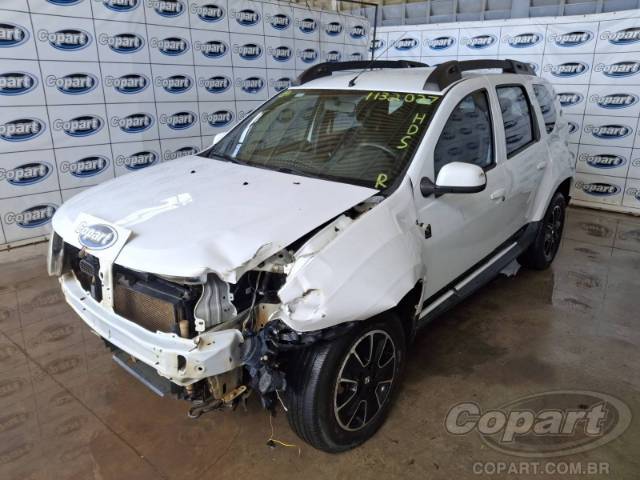 2016 RENAULT DUSTER 
