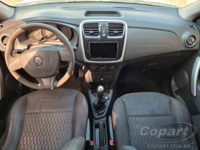 2015 RENAULT SANDERO 