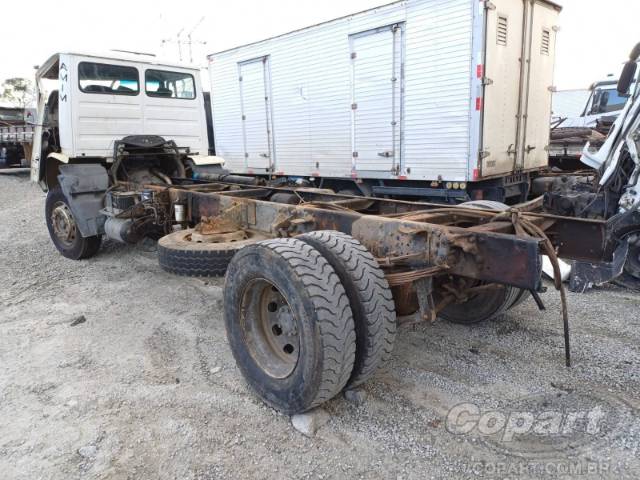 2014 MERCEDES BENZ ATRON 