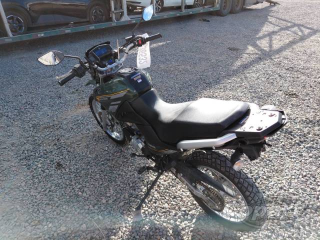 2026 YAMAHA CROSSER 