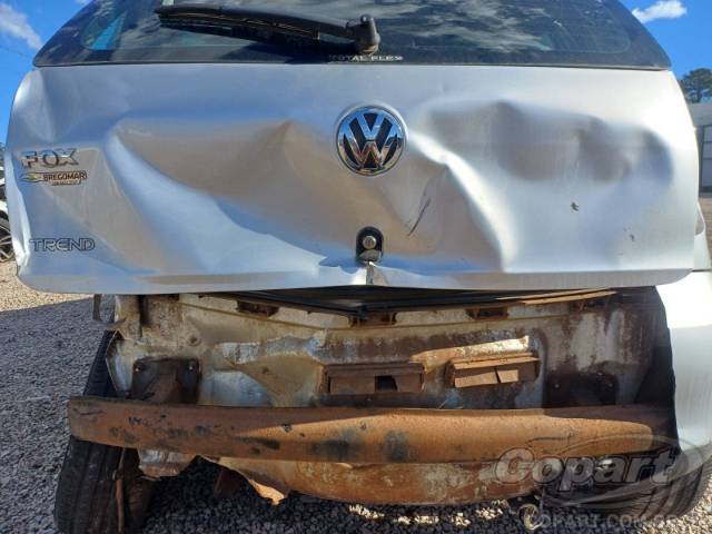 2009 VOLKSWAGEN FOX 
