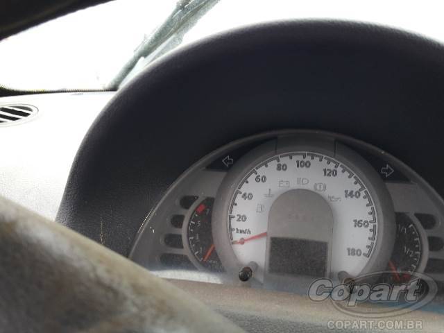 Foto 8 de 10: 2011 VOLKSWAGEN GOL