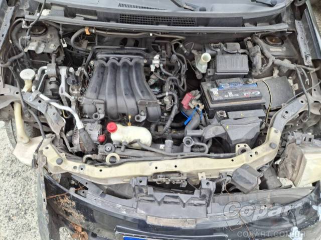 2010 NISSAN GRAND LIVINA 