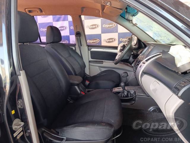 2014 MITSUBISHI PAJERO DAKAR 