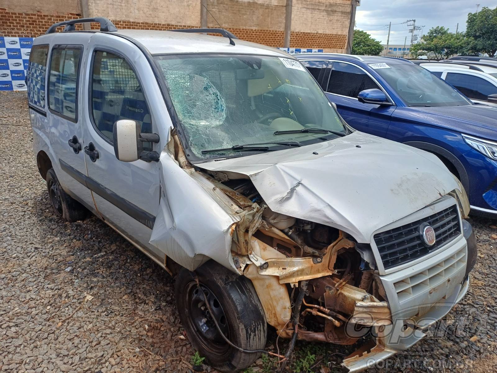 Veículo Fiat Doblo Fiat Doblo Attractive 1.4 Fire 2012 2012 em leilão