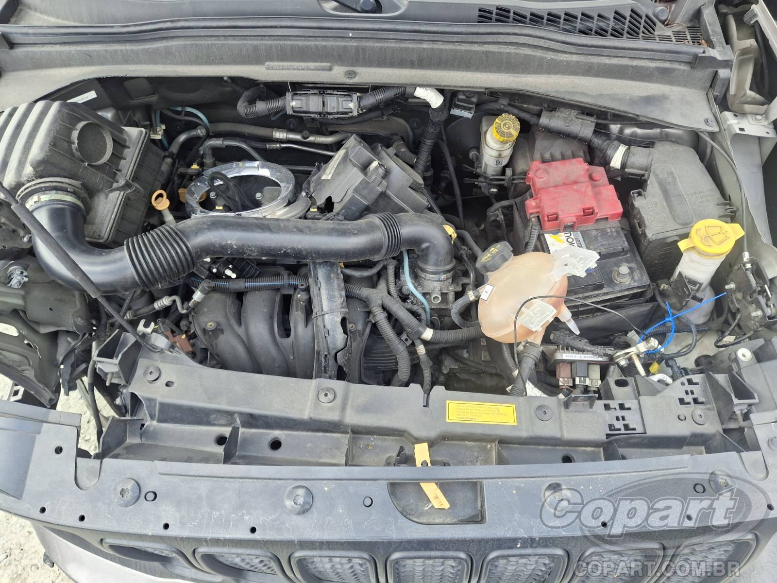 Foto 7 de 10: 2021 JEEP RENEGADE