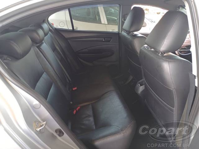 2010 HONDA CITY 