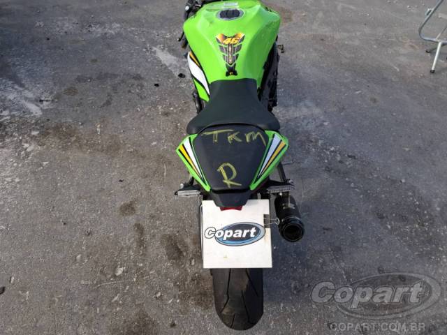 2025 KAWASAKI NINJA ZX-6R 