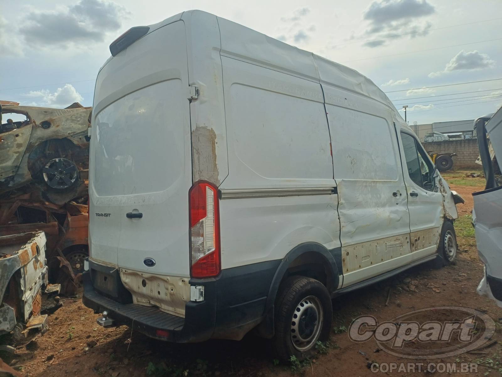 Foto 4: 2023 FORD TRANSIT FURGAO Transit Furgao L2H3 - 350 F 2.0 Ecoblue Turbo