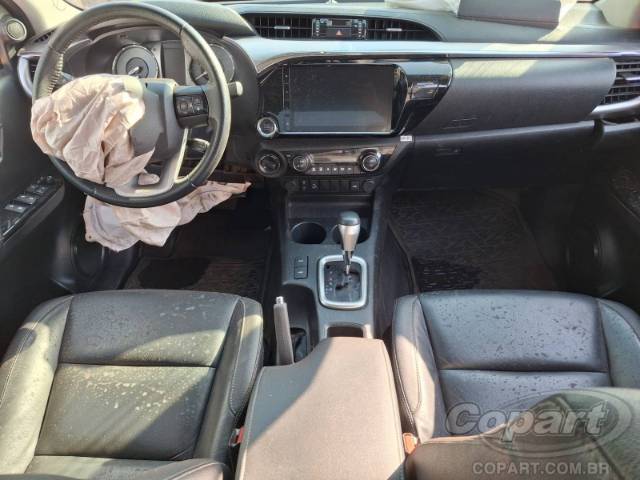 2024 TOYOTA HILUX CD 