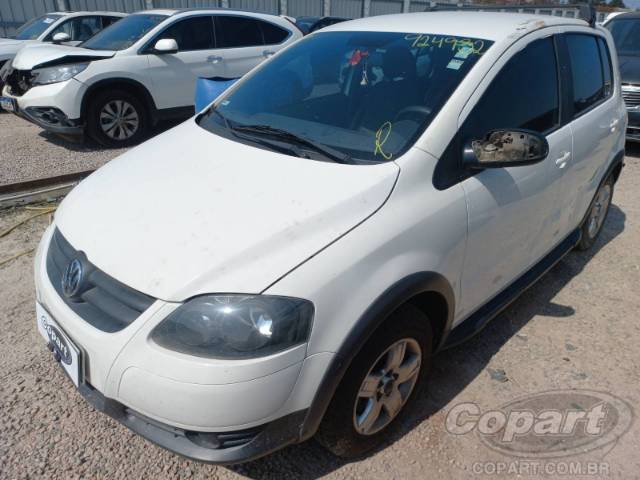 2010 VOLKSWAGEN FOX 