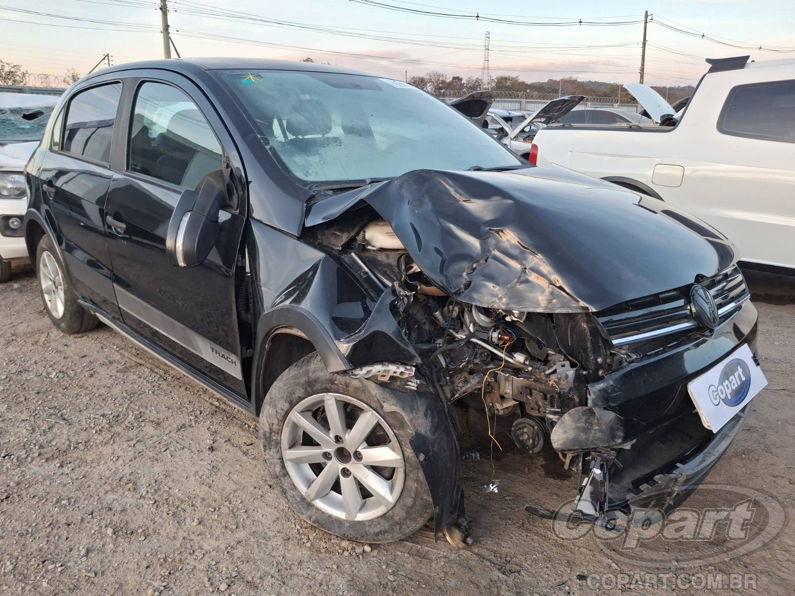 VOLKSWAGEN GOL 2015 Track 1.0 Total Flex