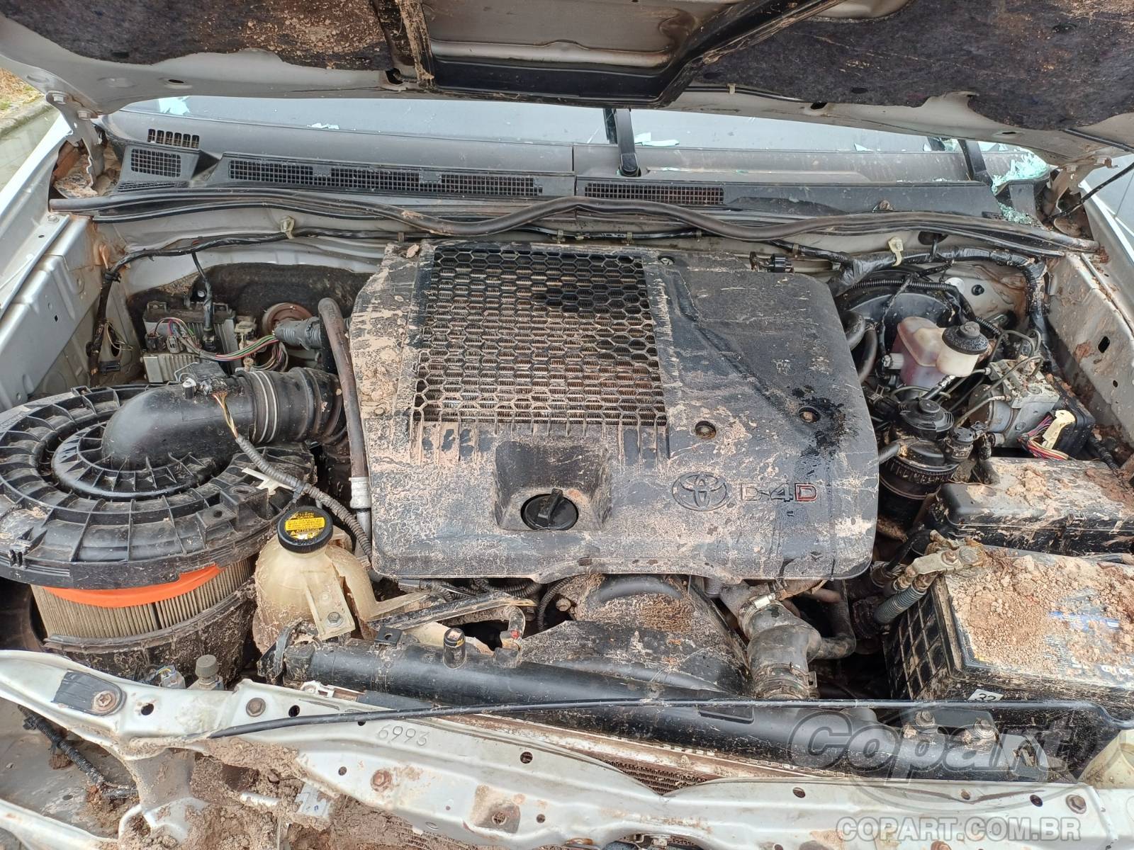 Foto 7 de 13: 2014 TOYOTA HILUX CD