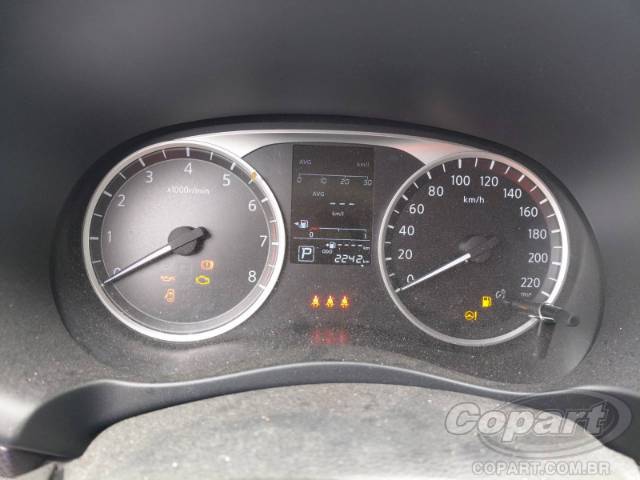 2025 NISSAN Kicks Play 