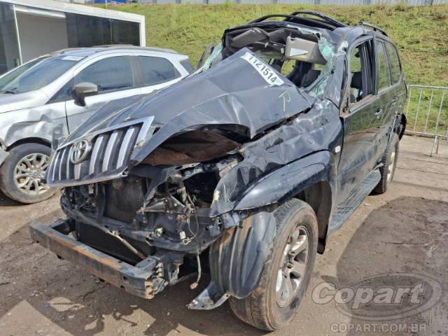 2009 TOYOTA LAND CRUISER 