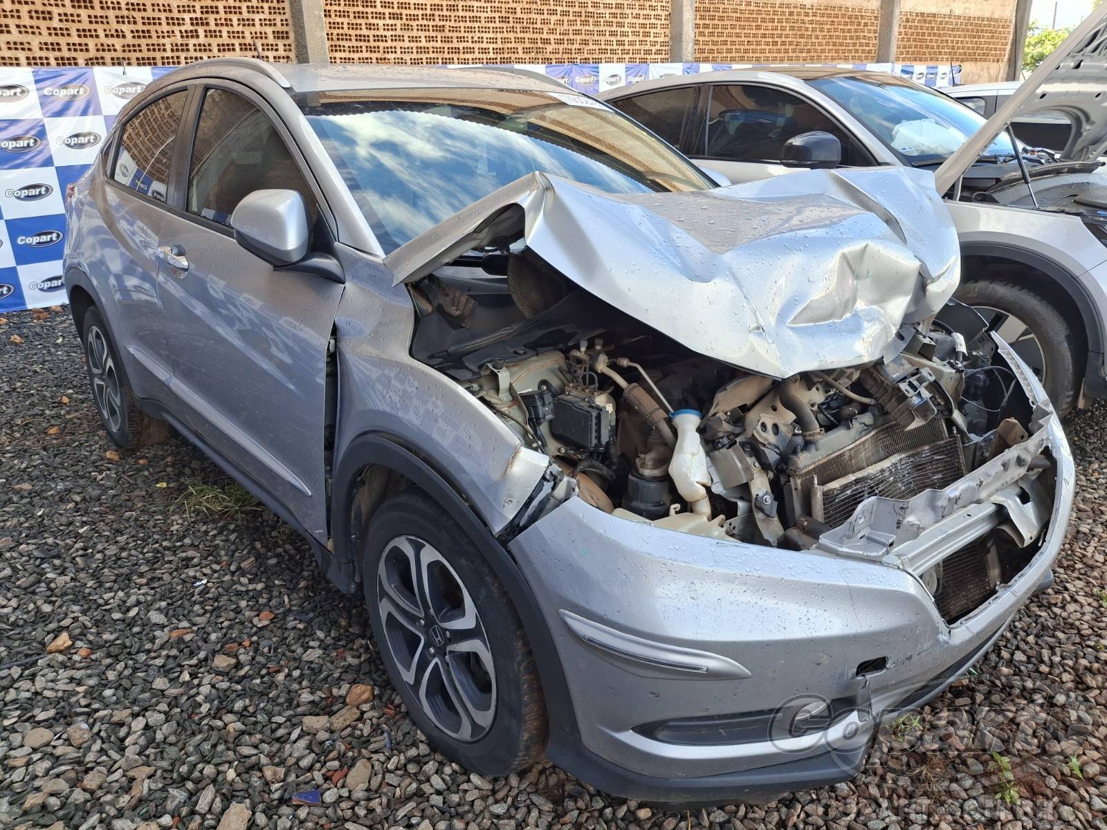 Veículo Honda HR-V HONDA HR-V EXL 1.8 16V i-VTEC SUV Pequenos 2017 em leilão