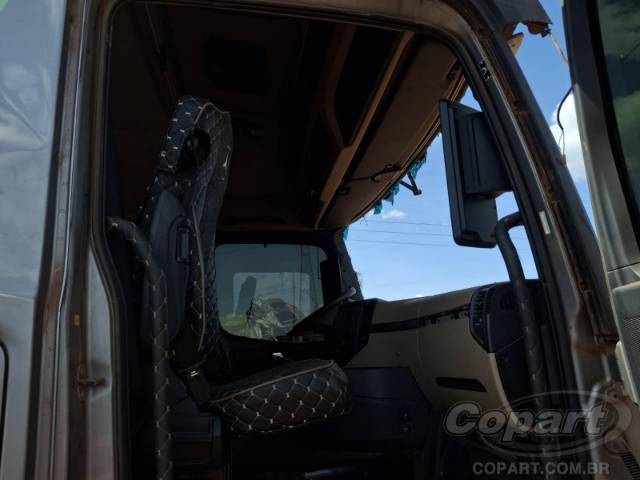 2023 MERCEDES BENZ ACTROS 