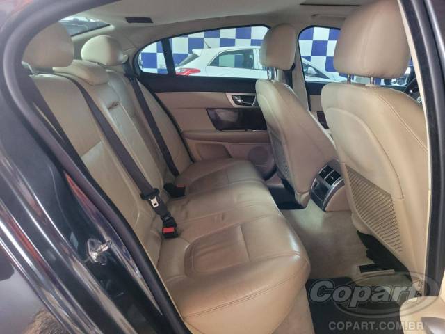 2013 JAGUAR XF 