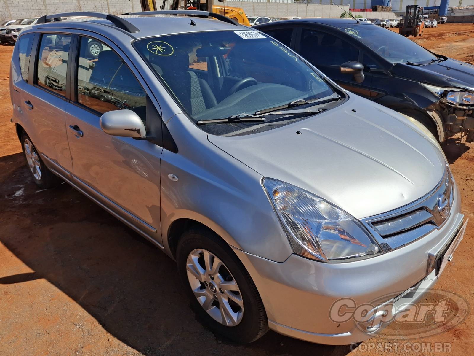 NISSAN LIVINA S 1.6 16V 2014