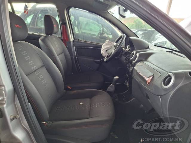 2011 RENAULT SANDERO 