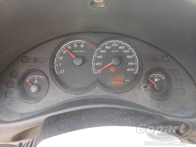 2016 CHEVROLET CLASSIC 