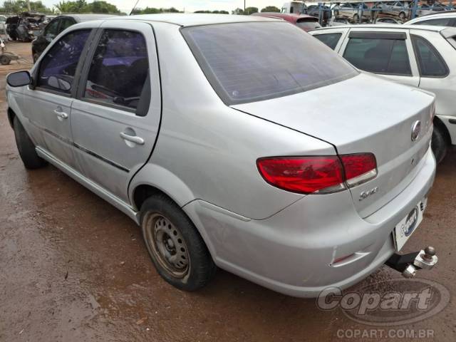 2011 FIAT SIENA 