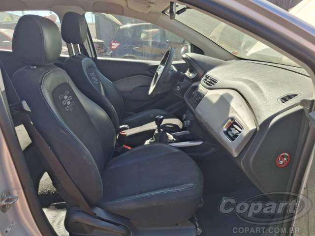 2019 CHEVROLET ONIX 