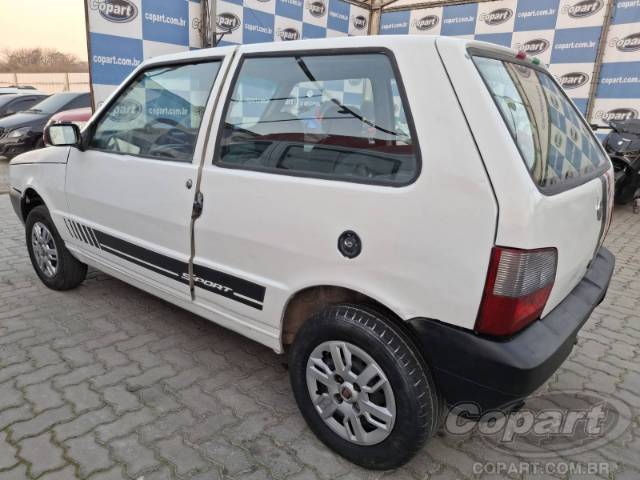 2011 FIAT UNO 