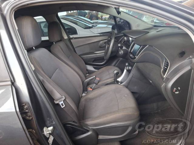 2019 CHEVROLET TRACKER 