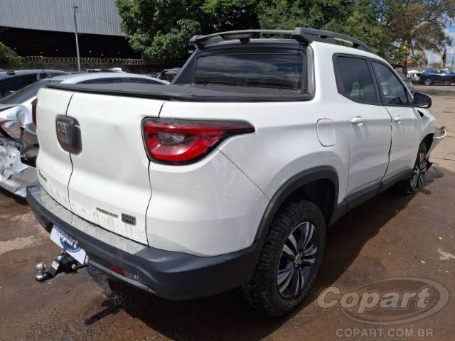 2022 FIAT TORO 