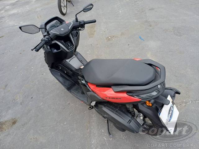 2025 YAMAHA NMAX 
