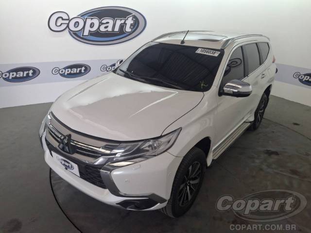 2020 MITSUBISHI PAJERO SPORT 