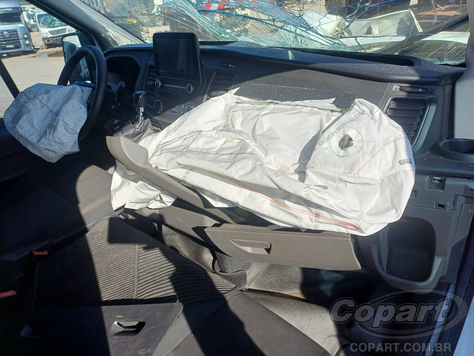 Foto 9 de 13: 2023 FORD TRANSIT FURGAO
