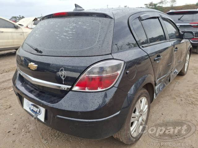 2011 CHEVROLET VECTRA HATCH 