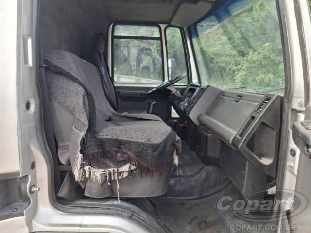 2019 FORD CARGO 1119 