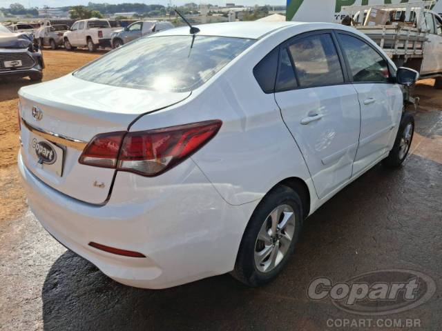 2016 HYUNDAI HB20S 