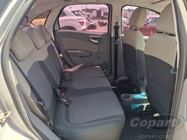 2015 FIAT GRAND SIENA 