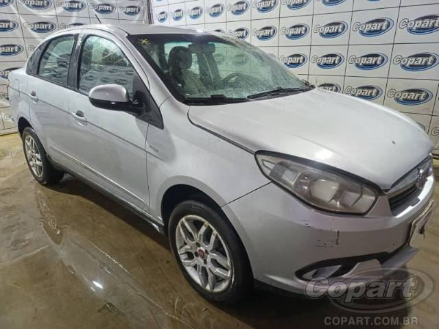 2015 FIAT GRAND SIENA 