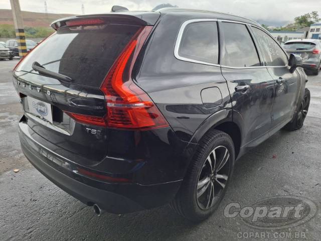 2019 VOLVO XC60 
