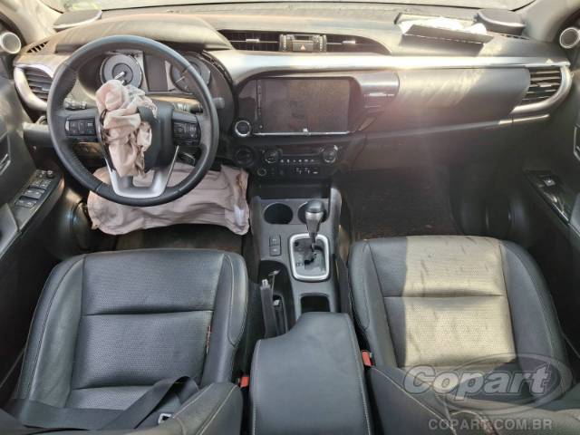 2024 TOYOTA HILUX CD 