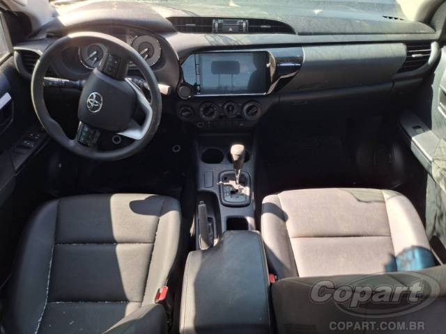 2025 TOYOTA HILUX CD 