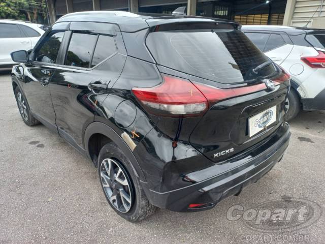 2024 NISSAN KICKS 