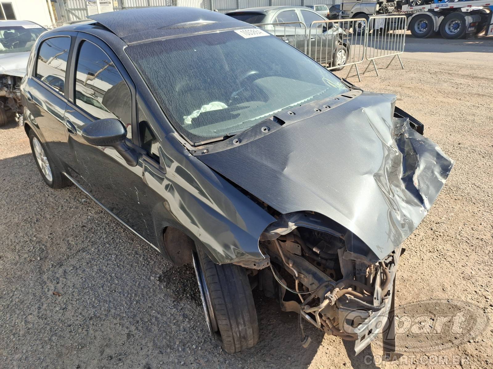 Veículo Fiat Punto FIAT PUNTO ESSENCE 1.6 16V E.TORQ 2012 2012 em leilão