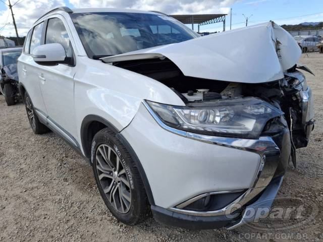 2016 MITSUBISHI OUTLANDER 