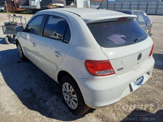 2013 VOLKSWAGEN GOL 