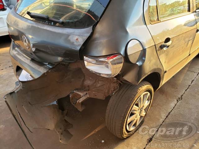 2013 VOLKSWAGEN GOL 